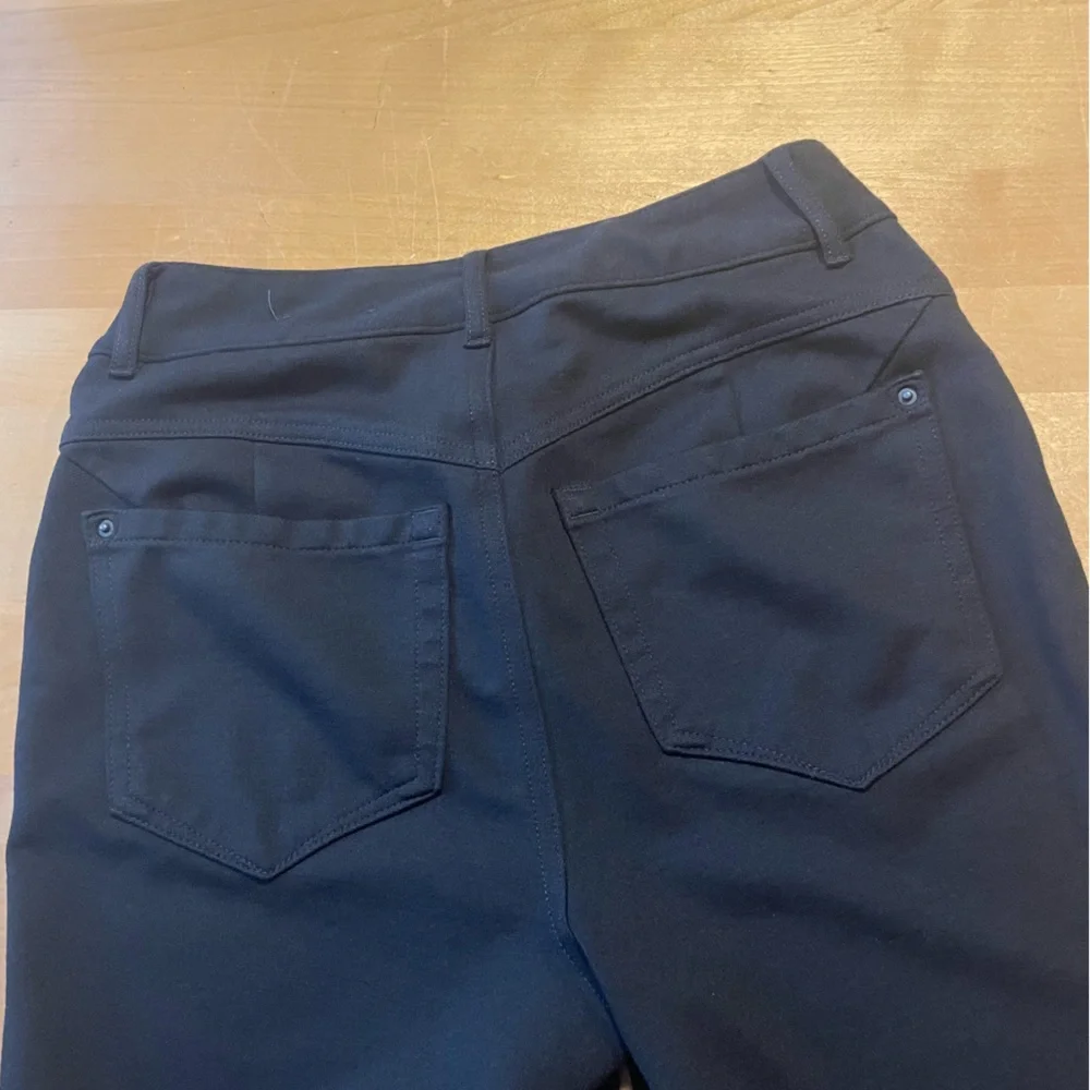 Inc. International Concepts Black Dress Leggings Size 6P - Picture 7 of 11